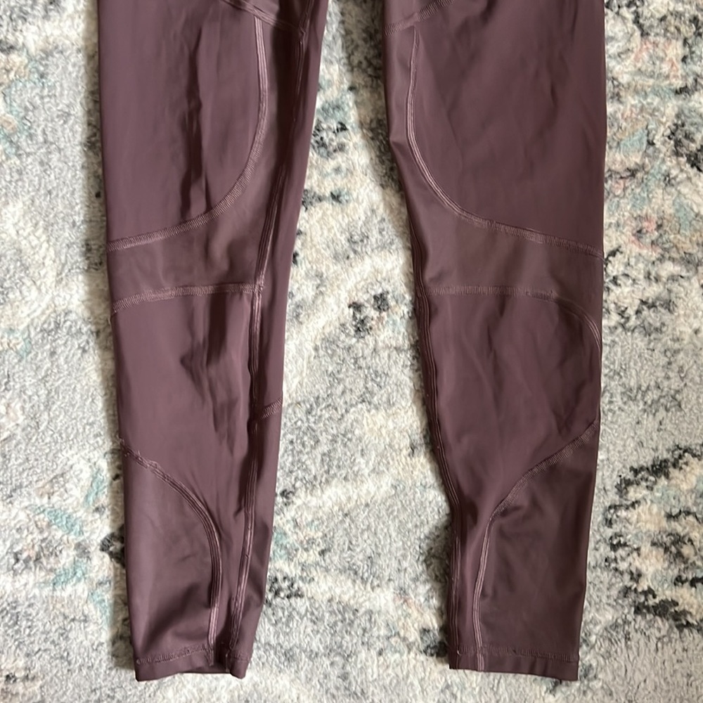 Lululemon City Core Tight *28" - Picture 3 of 9